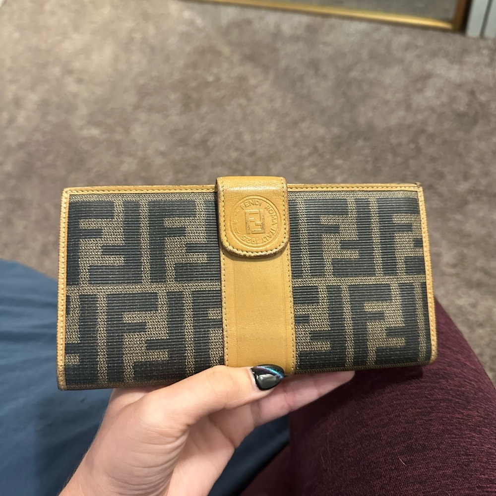 Fendi wallet